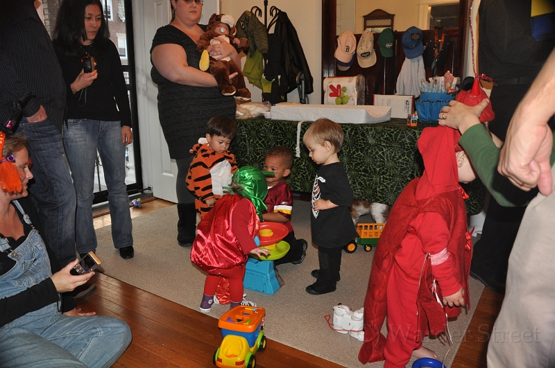 Halloween Party 2010 57.jpg